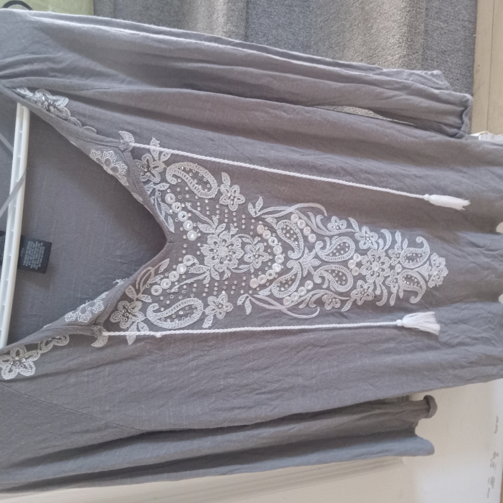 Hippies Gray Embroidered Tunic Top